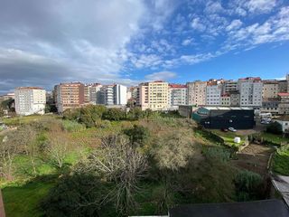 Oficina en alquiler en O Berbés - Peniche en Vigo