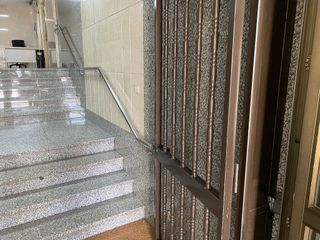 Oficina en alquiler en O Berbés - Peniche en Vigo