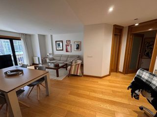 Piso en alquiler en Areal – Zona Centro en Vigo