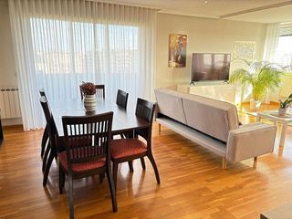 Piso en alquiler en Centro Ciudad en León