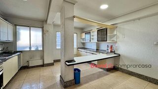 Piso en venta en O Berbés - Peniche en Vigo