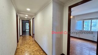 Piso en venta en O Berbés - Peniche en Vigo