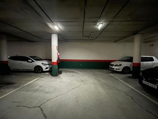 Garaje en venta en Viesques en Gijón