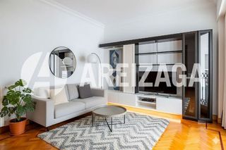 Piso en venta en Centro en San Sebastián-Donostia