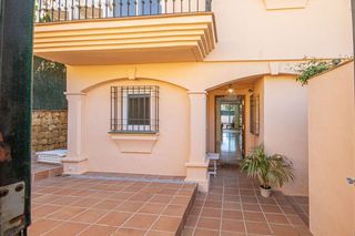 Casa pareada en venta en Riviera del Sol en Mijas