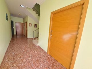 Casa adosada en venta en San Juan de Énova