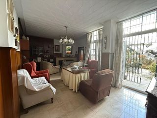 Casa adosada en venta en Centro - Doña Mercedes en Dos Hermanas