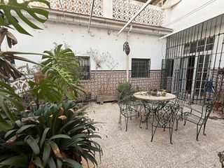 Casa adosada en venta en Centro - Doña Mercedes en Dos Hermanas