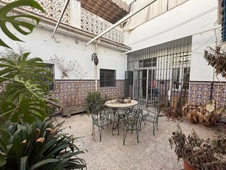 Casa adosada en venta en Centro - Doña Mercedes en Dos Hermanas