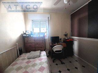 Piso en venta en Cruz Roja en Sevilla