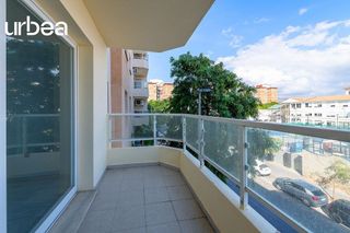 Piso en venta en Girón - Las Delicias - Tabacalera en Málaga