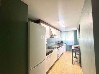 Piso en venta en La Malva-rosa en Valencia