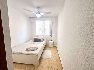 Piso en venta en La Malva-rosa en Valencia