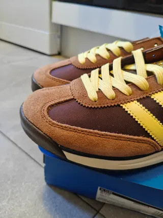 Adidas SL72 RS Marrón Dorado