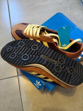 Adidas SL72 RS Marrón Dorado