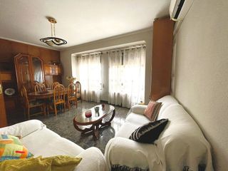 Chalet en venta en Valdepeñas