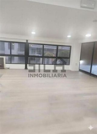 Oficina en alquiler en Couto en Ourense