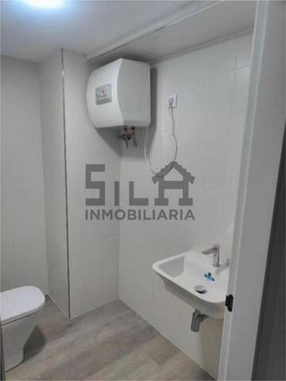 Oficina en alquiler en Couto en Ourense