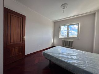 Piso en venta en Residencia - Abella en Lugo