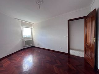 Piso en venta en Residencia - Abella en Lugo