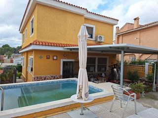Chalet en venta en Montesol en Eliana (l´)