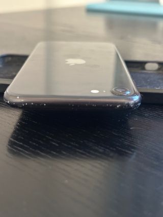 iPhone SE 2da Gen 2020 Negro