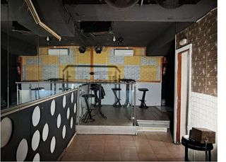 Bar en venta en Almendrales en Madrid