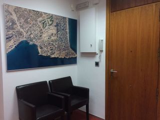 Oficina en venta en Centro en Alicante