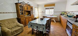 Casa adosada en venta en Totana
