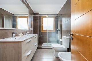 Casa pareada en venta en Matamá - Beade - Bembrive - Valádares - Zamáns en Vigo