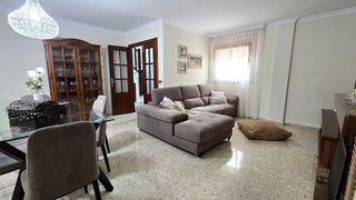 Casa adosada en venta en La Línea de la Concepción ciudad en Línea de la Concepción (La)