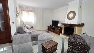 Casa adosada en venta en La Línea de la Concepción ciudad en Línea de la Concepción (La)