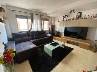 Piso en venta en Zona Piscinas en Burriana