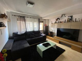 Piso en venta en Zona Piscinas en Burriana