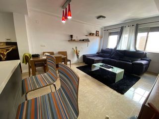 Piso en venta en Zona Piscinas en Burriana