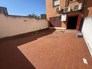 Local comercial en venta en La Estación en Badajoz