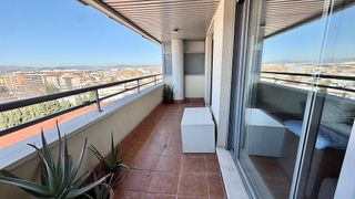 Piso en venta en Campus de la Salud en Granada