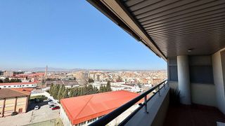 Piso en venta en Campus de la Salud en Granada