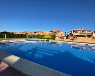 Piso en alquiler en Nueva Torrevieja - Aguas Nuevas en Torrevieja