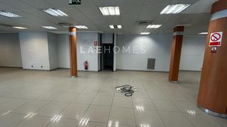 Local comercial en alquiler en Mercado en Alicante