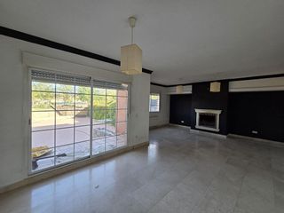 Casa adosada en venta en Villanueva de la Cañada en Villanueva de la Cañada