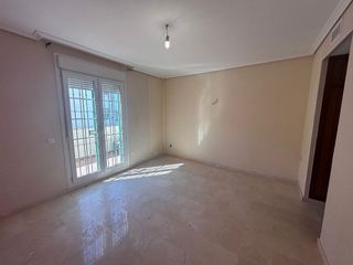 Chalet en venta en Poniente-Norte - Miralbaida - Parque Azahara en Córdoba