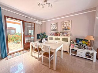 Casa adosada en venta en Coria del Río