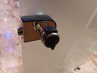 Puerta Cristal 88x203cm con cerrojo y llave