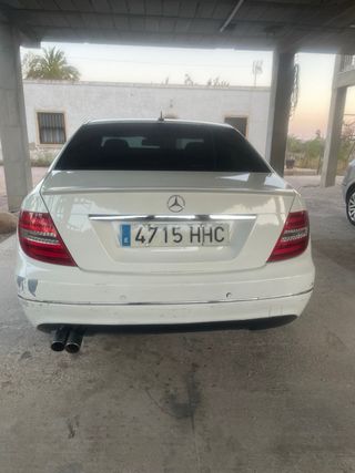 Mercedes-Benz Clase C 2011
