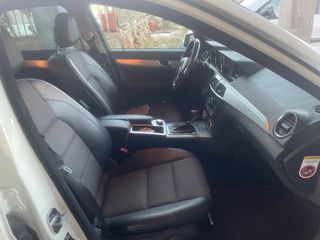 Mercedes-Benz Clase C 2011