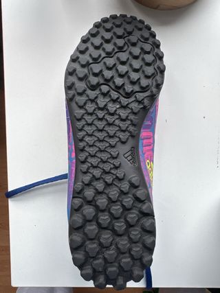 Zapatillas fútbol multitaco Adidas niño Messi