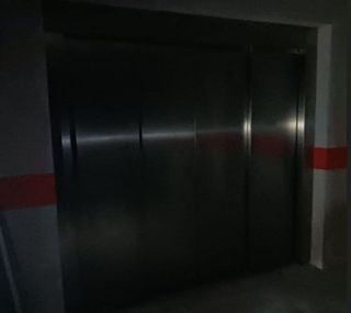 Garaje en venta en Castell (Es)