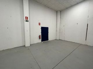 Nave industrial en venta en Valdepelayo - Montepinos - Arroyo Culebro en Leganés
