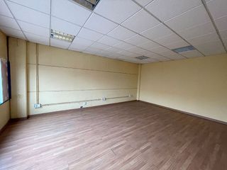 Nave industrial en venta en Valdepelayo - Montepinos - Arroyo Culebro en Leganés